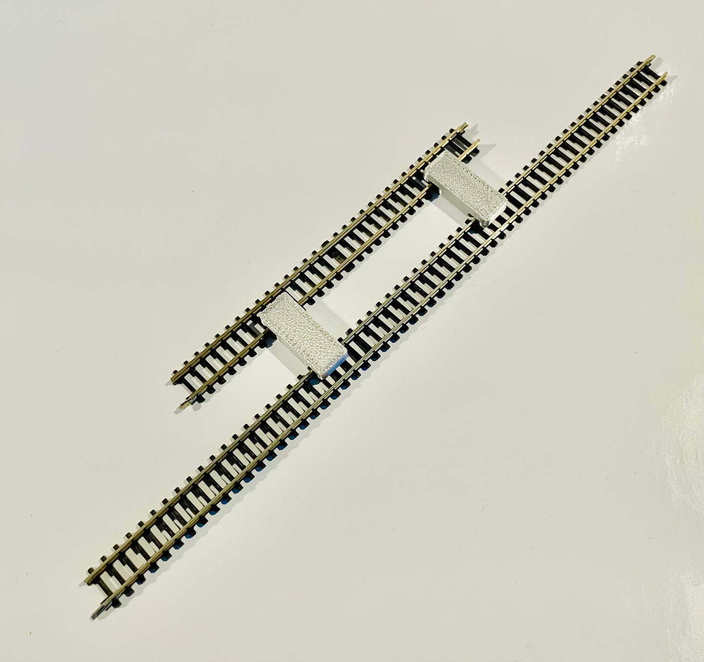 Spur Z Gleisabstandshalter (15 Stk.) - Alte Version, Abverkauf