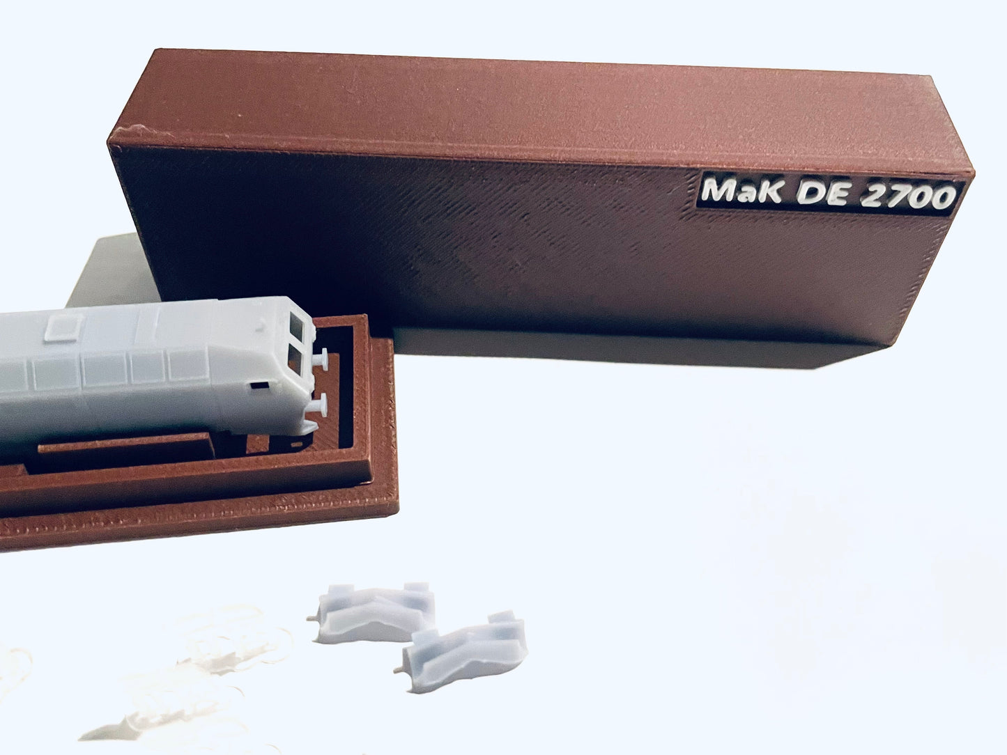 MaK DE 2700 / ME 26 (Gehäuse-Set für Märklin-Fahrwerk DR Br. 130-134, "Ludmilla")